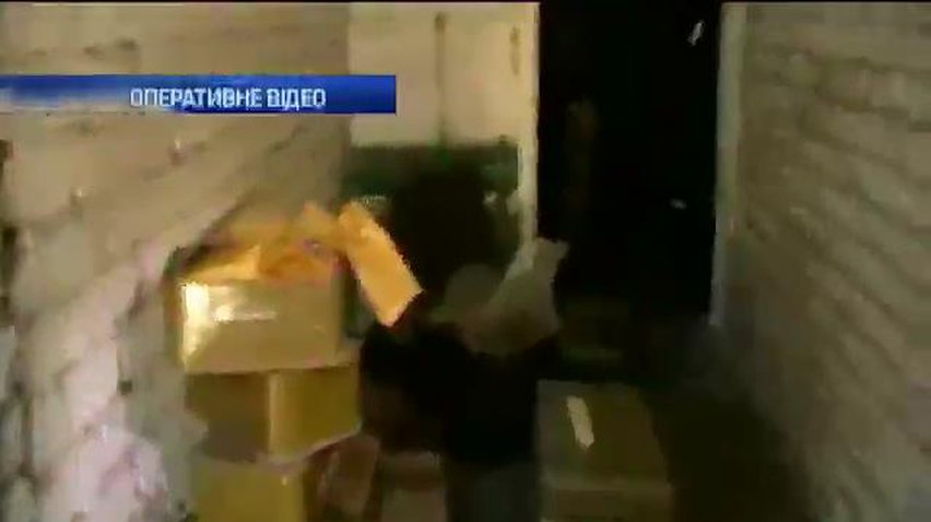 У Сєверодонецьку знайшли 300 ящиків із вибухівкою терористів