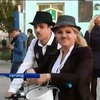 В Ужгороді влаштували велопарад на честь Чарлі Чапліна