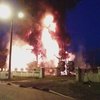 При пожаре на электростанции в Счастье ранены 6 сотрудников и военный (фото)