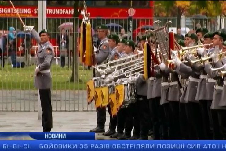 Клімкін та Штанмайер обговорять перемир'я на Донбасі: випуск 10:00