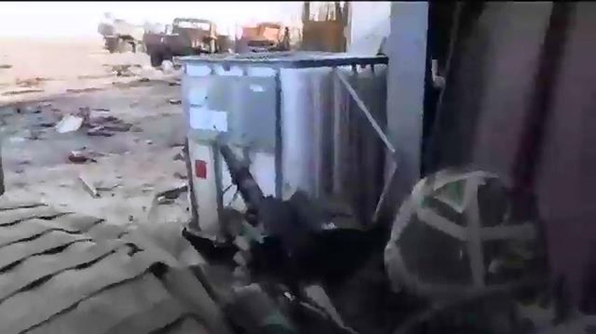 Киборги из аэропорта Донецка обменяли пленных на 3 тонны тушенки (видео)