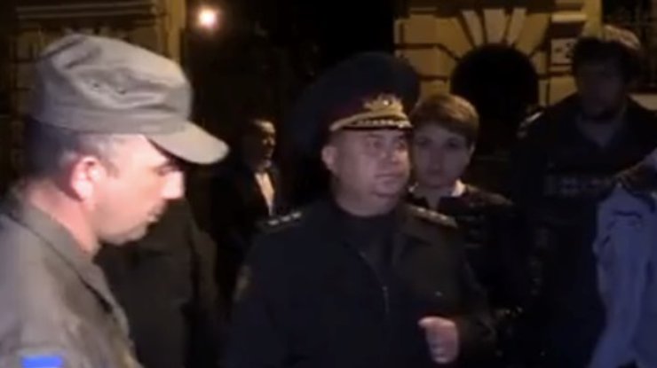 Глава Нацгвардии Степан Полторак пообещает бунтовщикам разобраться с дембелем