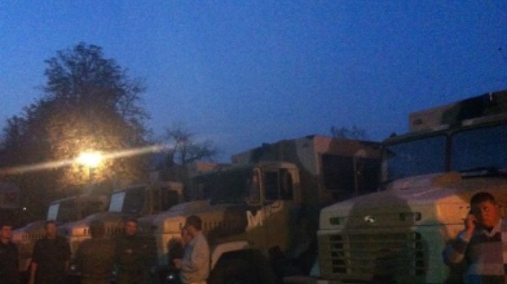 ГАИ усиливает блокпосты на въездах в Киев из-за бунта Нацгвардии