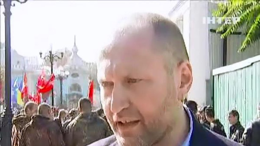 Правий сектор заперечив свою участь у провокаціях під Верховною радою