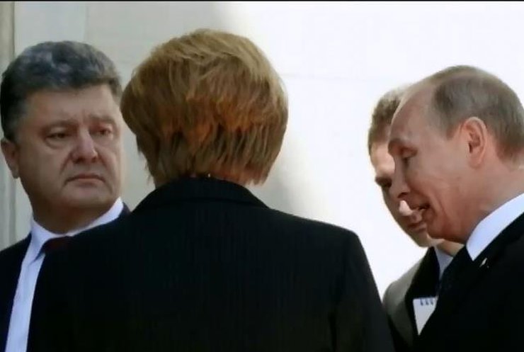 Порошенко погодився з Путіним про необхідність тиші на Донбасі