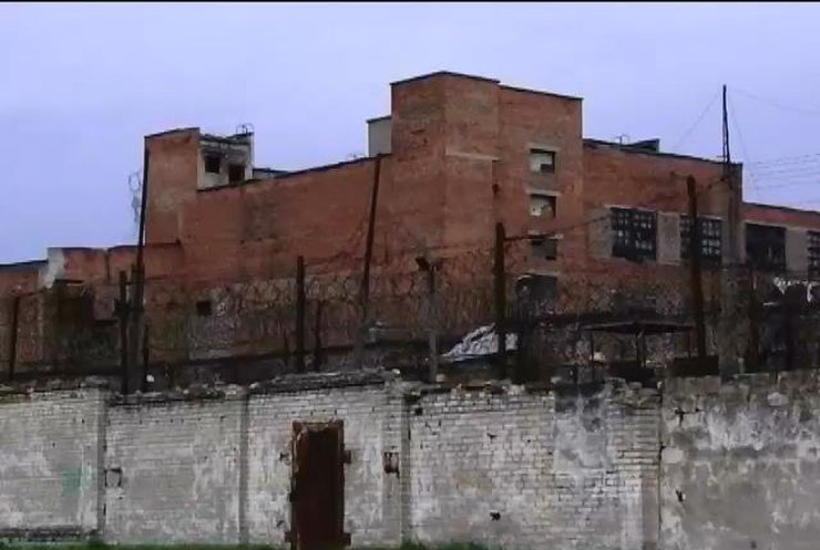 СБУ затримала терориста, який вербував в'язнів Жданівської колонії