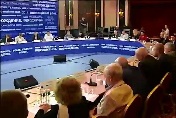 Выборы 2014: власть критикуют за неготовность к зиме и развал экономики