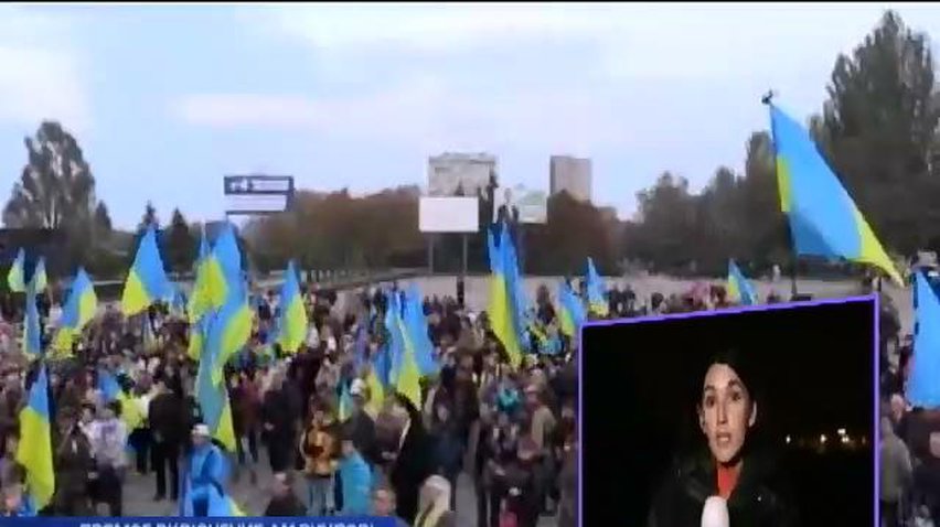 Власти Мариуполя пообещали материальную помощь пострадавшим от обстрела
