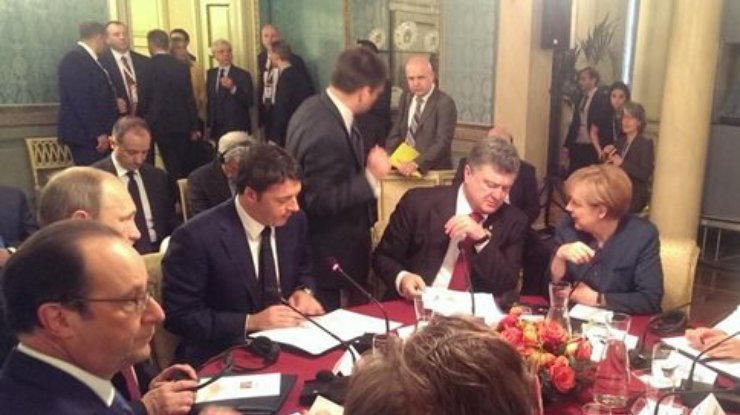 Петр Порошенко встретился с Владимиром Путиным в Милане (фото)