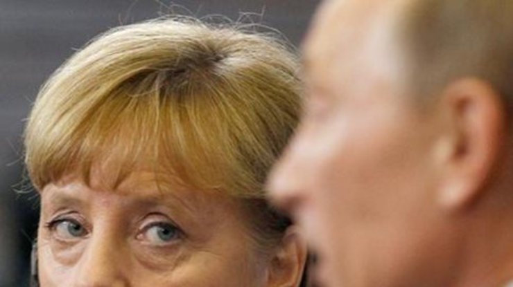 Меркель назвала встречи Порошенко и Путина безрезультатными