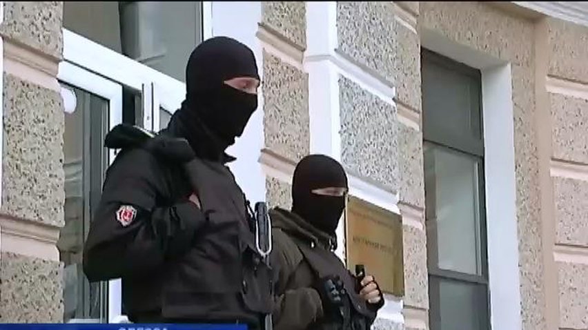 Гендиректор Одесского НПЗ о захвате завода: Люди Коломойского велели не сопротивляться