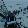 43 туристи стали жертвами снігової бурі у Непалі (відео)