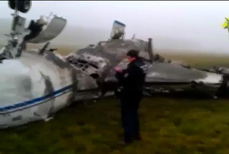 Для розслідування аварії літака до Москви вилетіла група експертів з Франції