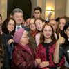 Порошенко в Днепропетровске позировал студентам для селфи (фото)