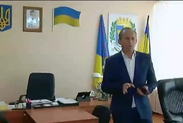 В Одесской области чиновник пытался украсть деньги у раненого бойца (видео)