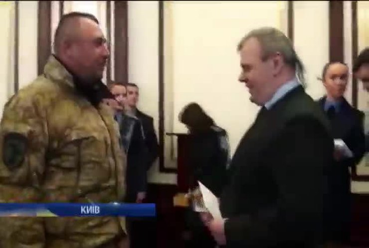 70 бійців батальйону "Київ-2" після повернення з зони АТО отримали нагороди