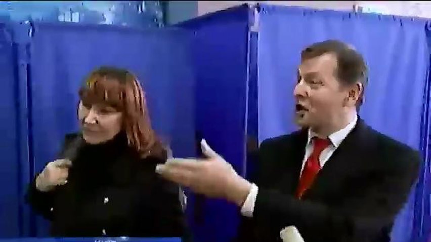 Ляшко на виборчій дільниці посварився з журналістами з Росії