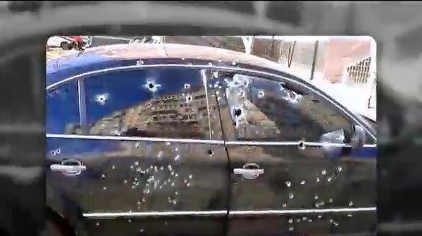 У Кривому Розі з автомату розстріляли автомобіль біля окружкому №33