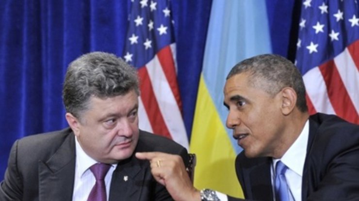 Обама пообещал Украине помочь вернуть Крым
