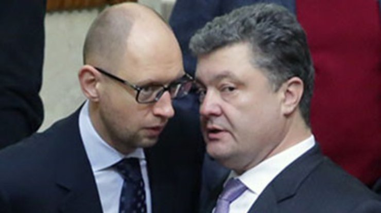 Порошенко проводит встречу с Яценюком и Садовым по поводу формирования коалиции