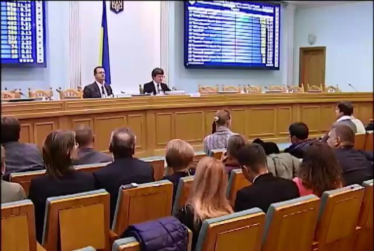 ЦВК обробила 22% електронних протоколів: перемагає Блок Порошенка