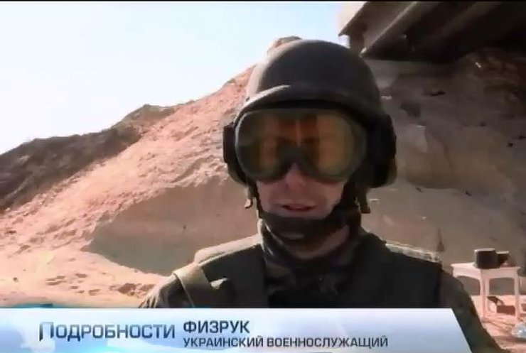 Военные утепляют блиндажы возле аэропорта Донецка (видео)
