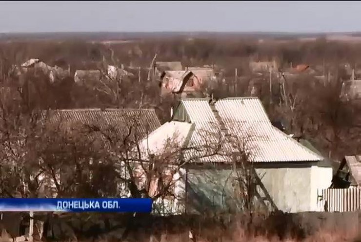 Позиції армії у передмісті Донецька обстріляли з Градів (відео)