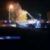 У США парашутист застряг на лініях електропередач