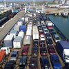 На Керченской переправе из-за ветра застряли 500 машин