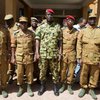 Военные Буркина-Фасо обещают сформировать переходное правительство