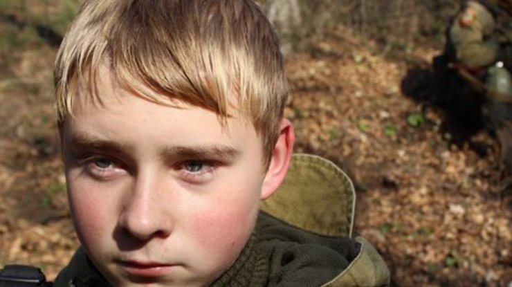 В батальоне террористов "Восток" воюет 15 летний мальчик (фото)