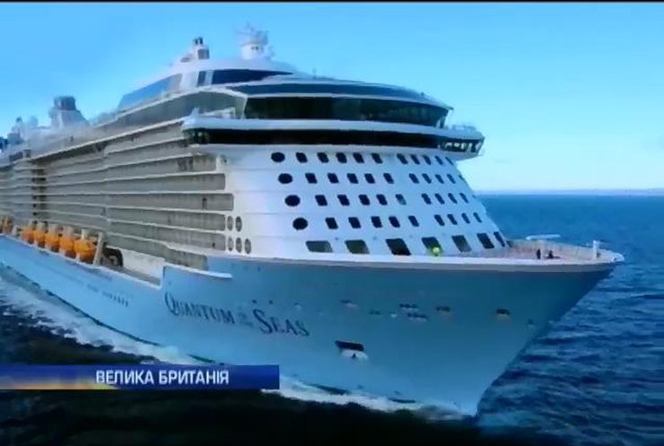 Пасажирам лайнера Quantum of the Seas обіцяют робота-бармена та  симулятор серфінгу (відео)