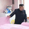 Ким Чен Ына застукали в розовой спальне с мягкими игрушками (фото)