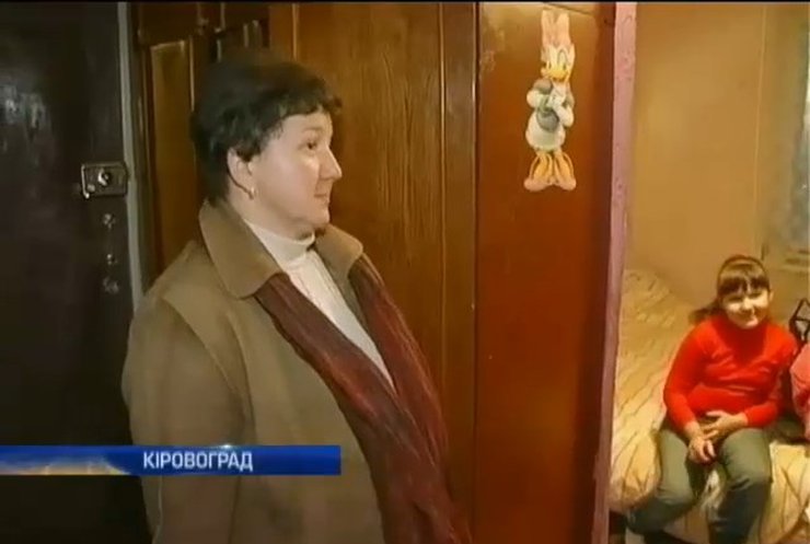 Переселенців з Луганщини змушують сплачувати за проживання у гуртожитках