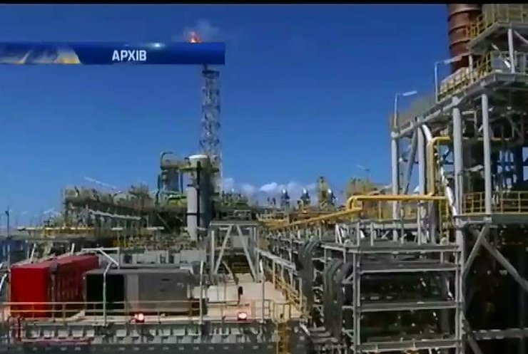 Світ у кадрі: Ціна на нафту встановила рекорд