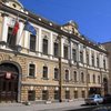 Власти Петербурга выдворяют послов Польши из здания консульства