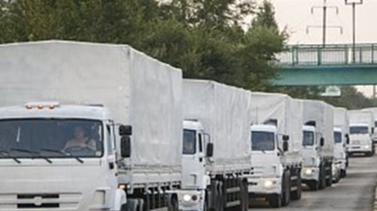 20 грузовиков конвоя России заехали в Луганск