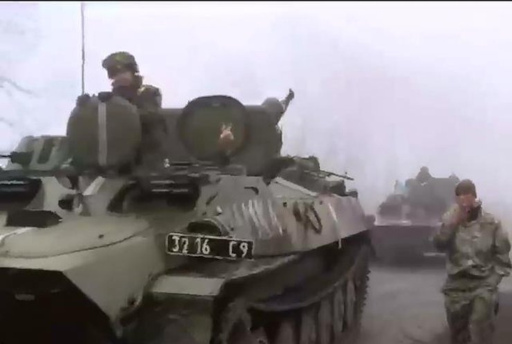 Терористи ататакують Дебальцево артилерією та піхотою (відео)