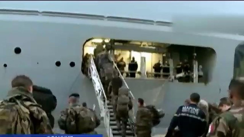 Франция отложила передачу Мистралей до мира в Украине