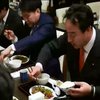 Чиновники Японії пообідали м'ясом китів