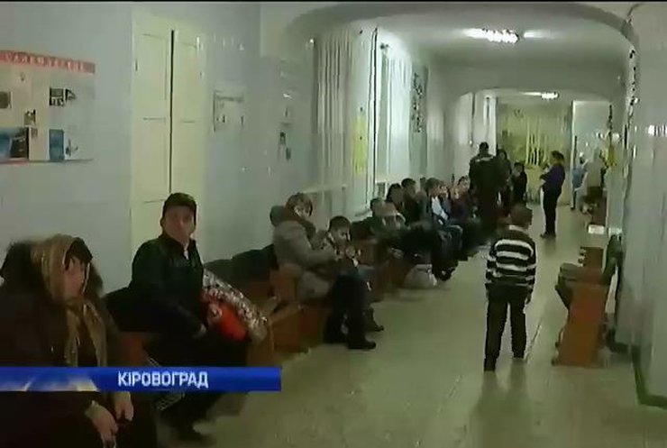У Кіровограді дітей лікують у трухлявій будівлі (відео)