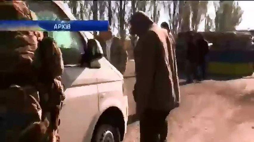 700 військових залишаються у полоні терористів