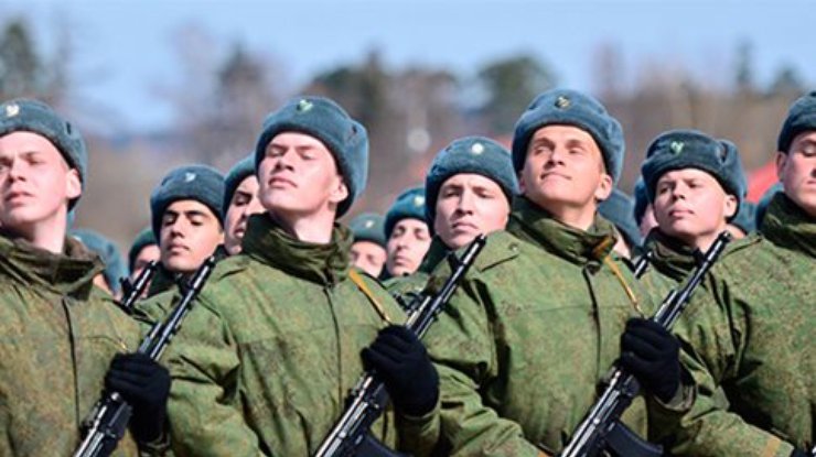 Российской армии запретили пользоваться iPhone