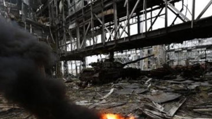 В аэропорту Донецка погибло 2 "киборга" и еще 15 ранено