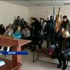 У Харкові перенесли суд на жінкою, яка била майданівця ногами