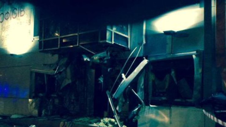 В Одессе взорвали волонтерский пункт помощи (фото)
