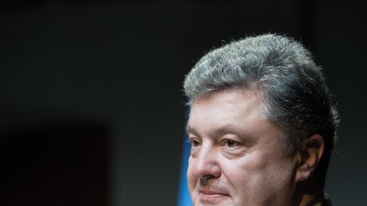 Порошенко просит Раду отменить внеблоковость Украины