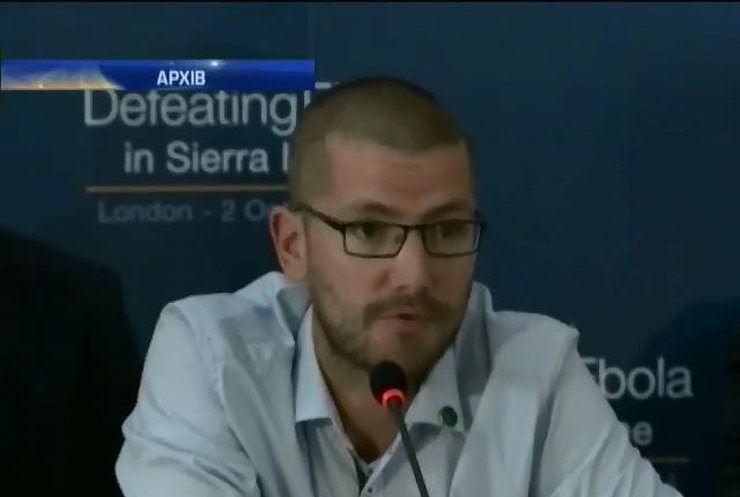 Лікар, який вижив після Еболи, поздоровить Британію з Різдвом