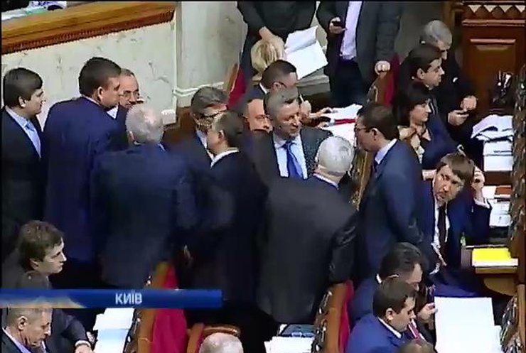 Рада перенесла розгляд бюджету і закону про РНБО