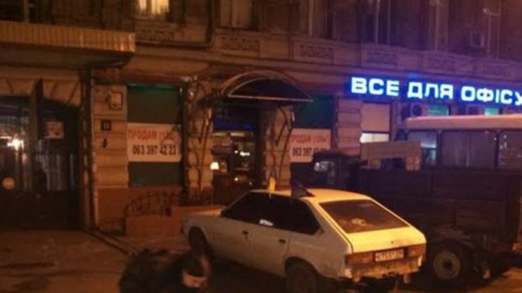 Подрывника в Одессе зафиксировали камеры наблюдения